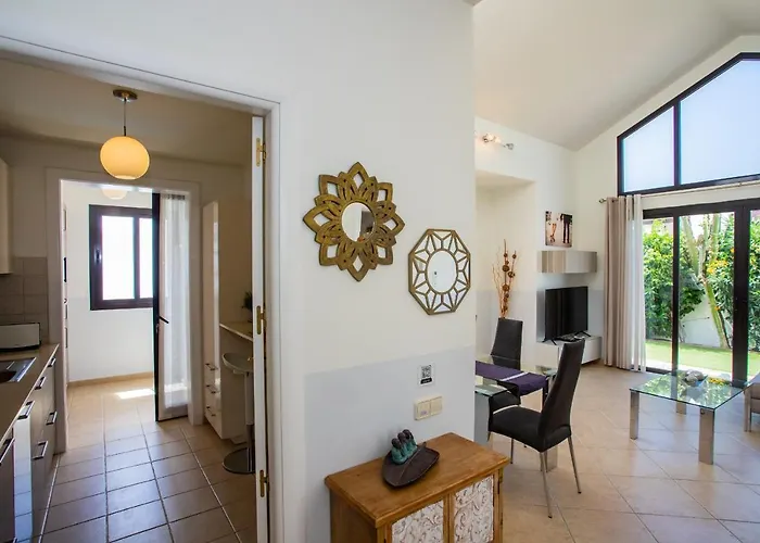 Casa Maurizio - Heated Pool, Hot Tub & Hammam *