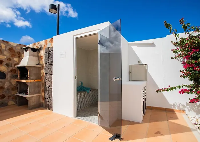 Casa Maurizio - Heated Pool, Hot Tub & Hammam וילה