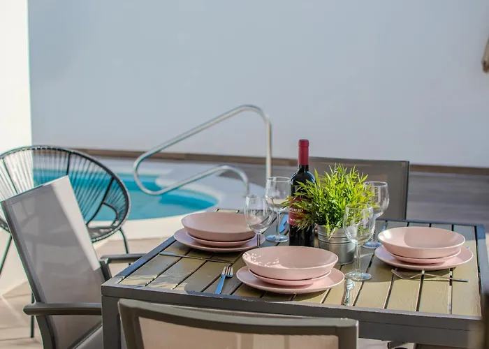 וילה Casa Maurizio - Heated Pool, Hot Tub & Hammam