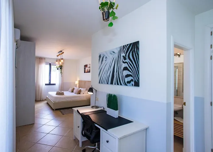 Casa Maurizio - Heated Pool, Hot Tub & Hammam